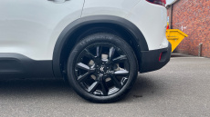 Citroen C5 Aircross 1.2 Hybrid 136 E-series 5dr e-DCS6 Petrol Hatchback